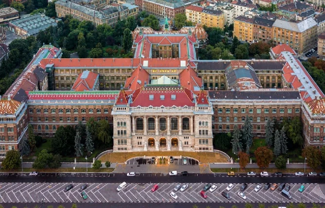 Macaristan’da Üniversite: Tıp Eğitimi ve AB Diploması ile Küresel Kariyer